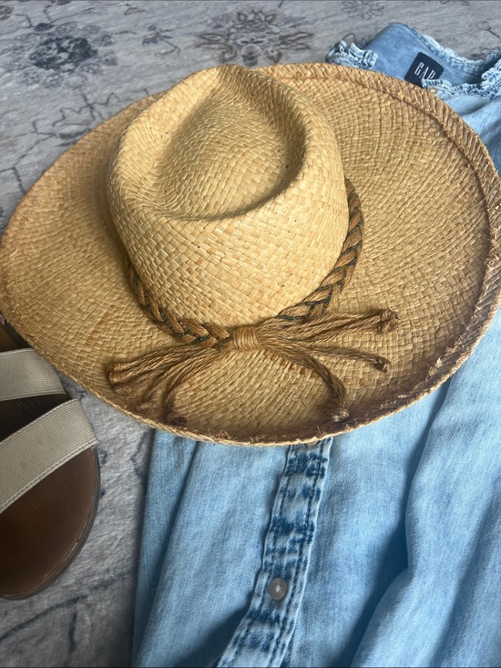 unknown Accessories - Women's Natural Straw Sun Hat with Braided Tie